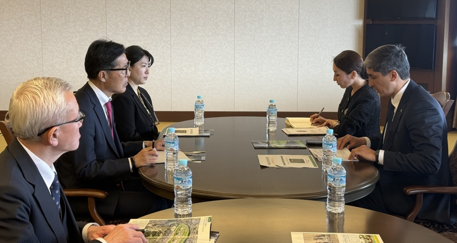 Посол Туркменистана провел встречу с руководителями Японской ассоциации конного спорта