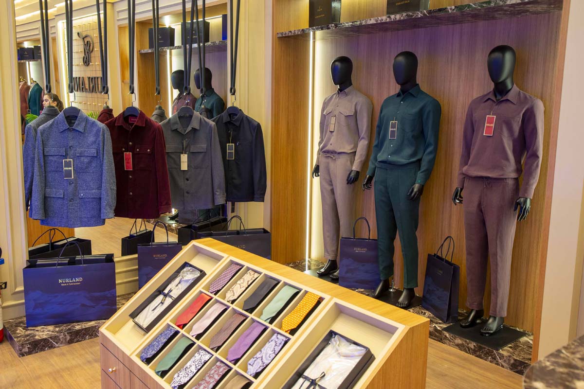 Aşgabatda hususy pudagyň gazananlarynyň sergisi geçirilýär