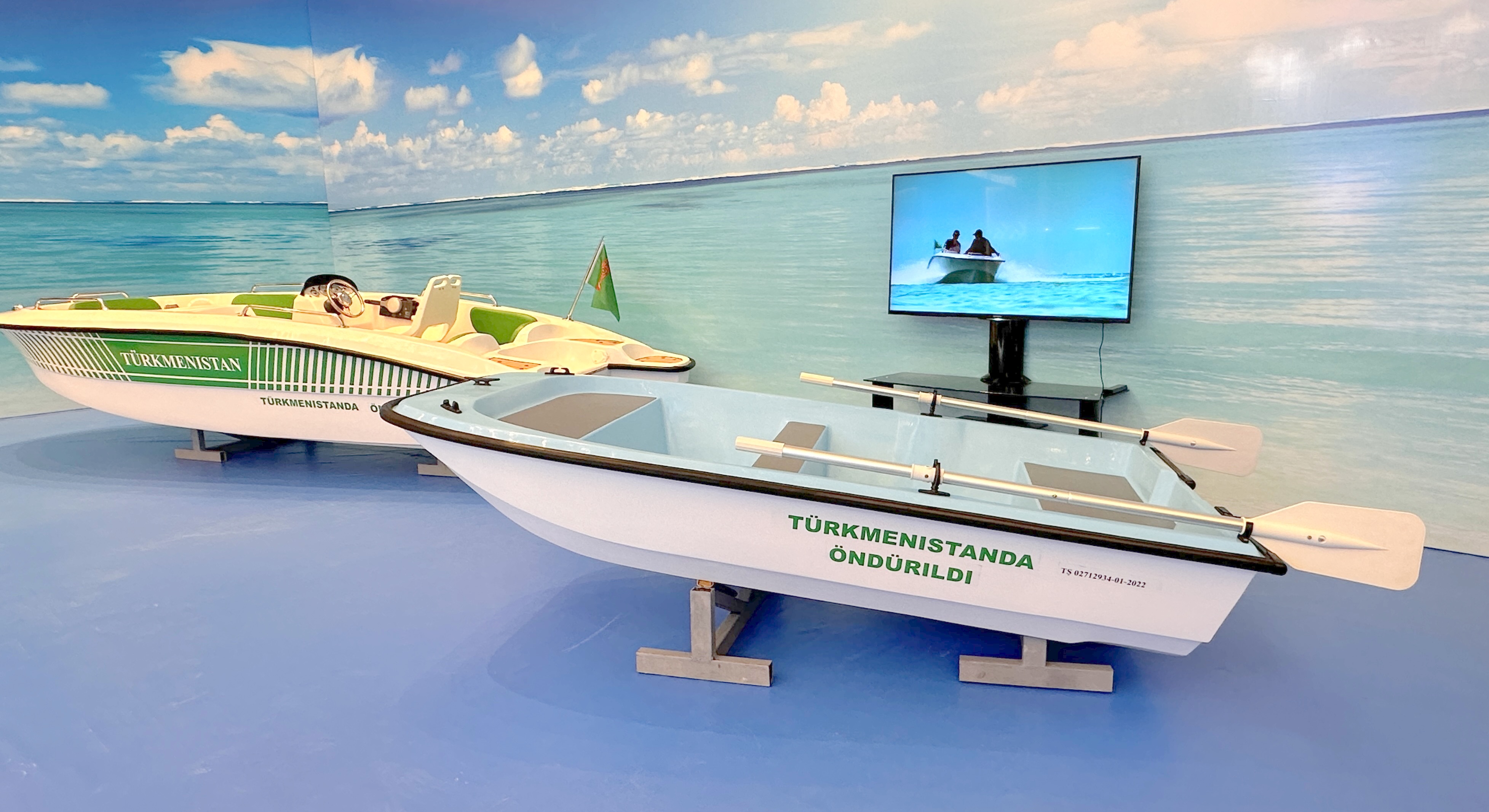 Х.О. «Şanly mekan» производит лодки и бассейны нового поколения