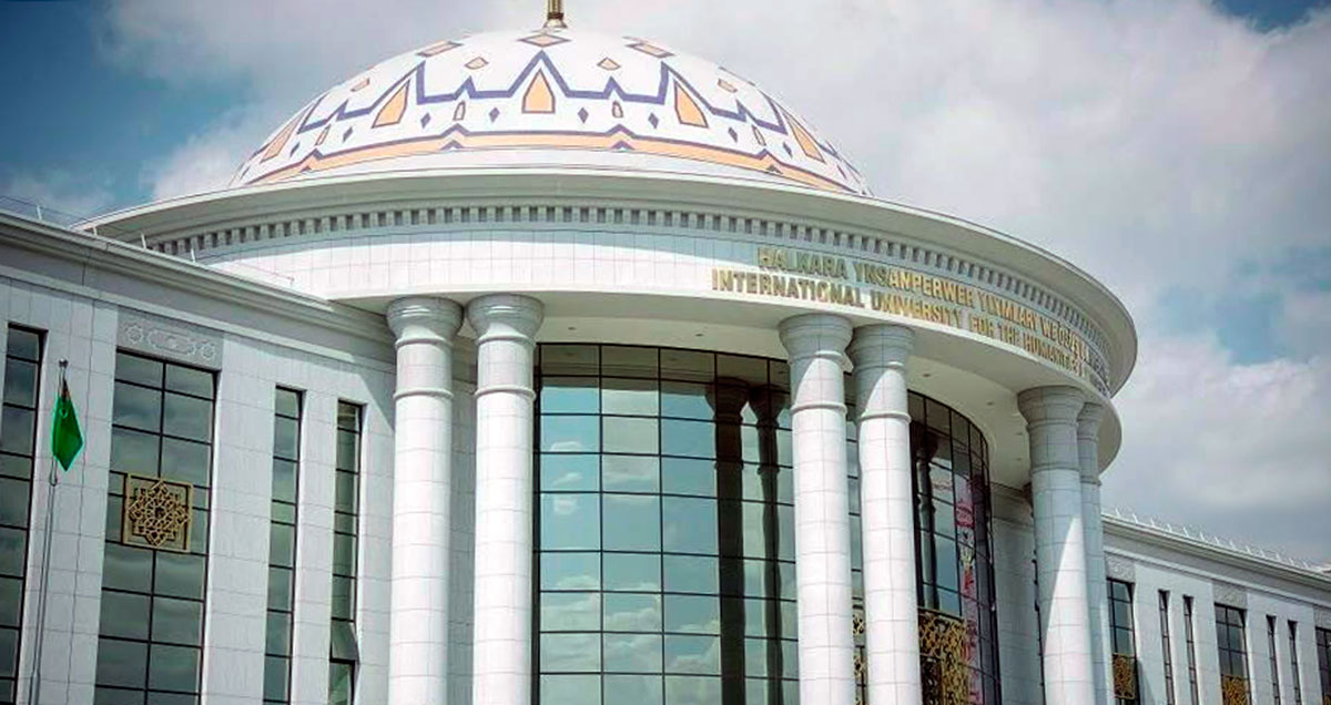 В Ашхабаде стартовала VI Открытая математическая олимпиада