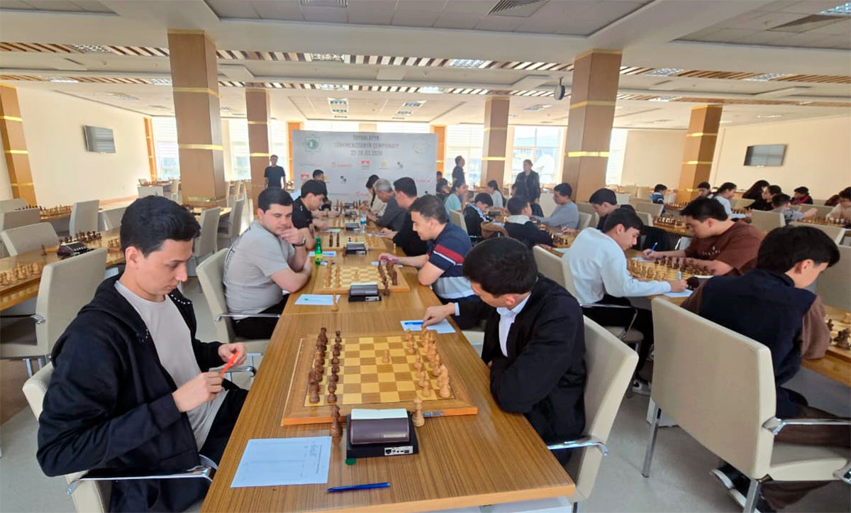 Стартовал первый в истории независимого Туркменистана командный чемпионат по шахматам