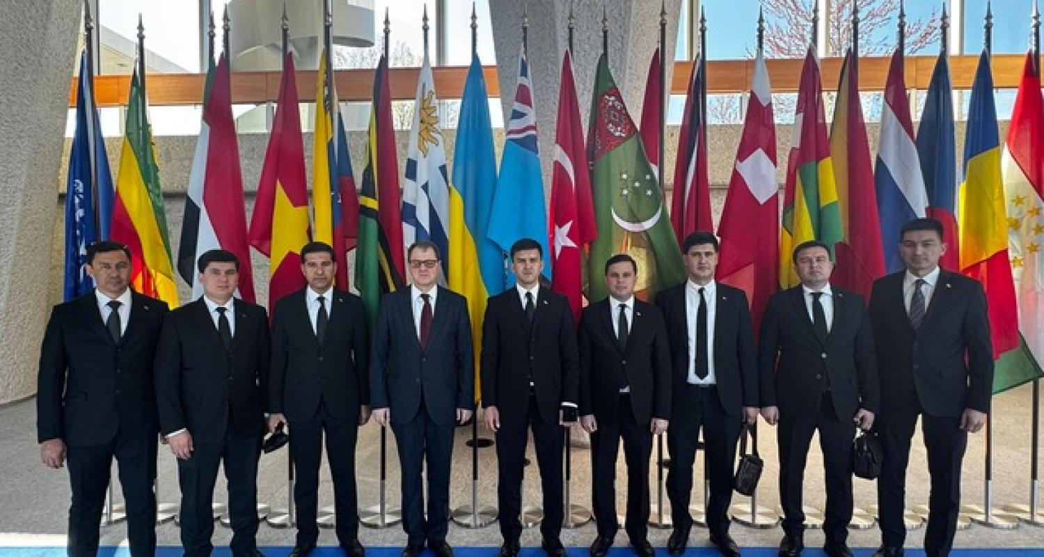 Türkmenistanyň Kärdeşler arkalaşyklarynyň Milli merkeziniň wekiliýeti HZG bilen okuw saparyny amala aşyrdy