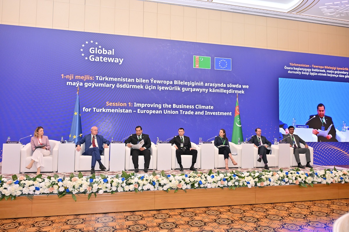«Türk­me­nis­tan — Ýew­ro­pa Bi­le­le­şi­gi» işe­wür­lik mas­la­ha­ty hyz­mat­daş­ly­gyň tä­ze göz­ýe­tim­le­ri­ni aç­ýar