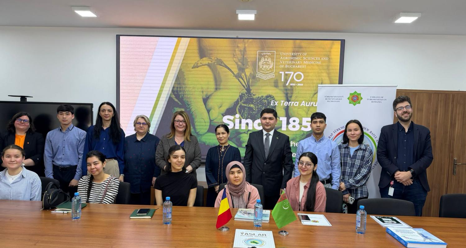 В Бухаресте состоялся круглый стол, посвященный знаменательным датам и событиям в Туркменистане