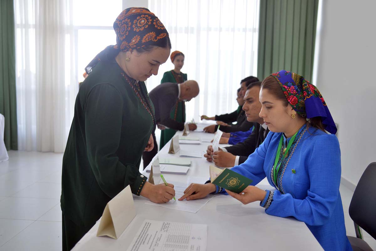 Saýlawlar boýunça ses bermek tamamlandy