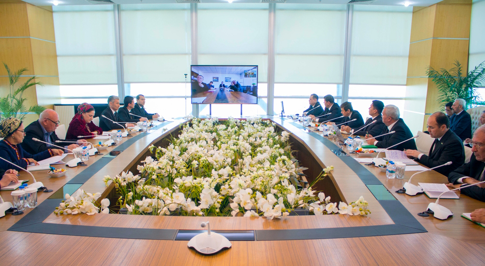 Туркменский и китайские вузы обсудили вопросы открытия мастерской Лу Баня в Туркменистане