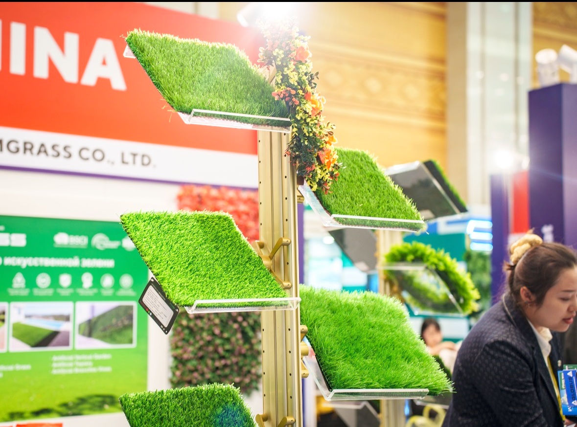 Износостойкие искусственные газоны от WMGrass представлены на выставке в Ашхабаде
