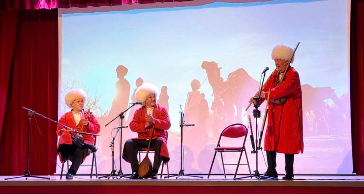 Concert of Masters of Culture and Arts of Turkmenistan in Gretz-Armainvilliers