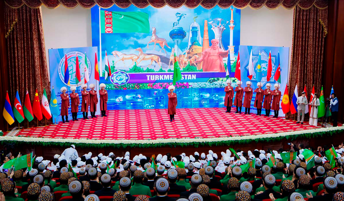 В Ашхабаде проходит III Международная математическая олимпиада среди школьников