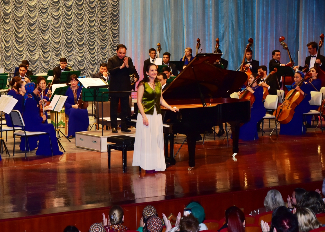 French Music of the 19th–20th Centuries Inspired by Women