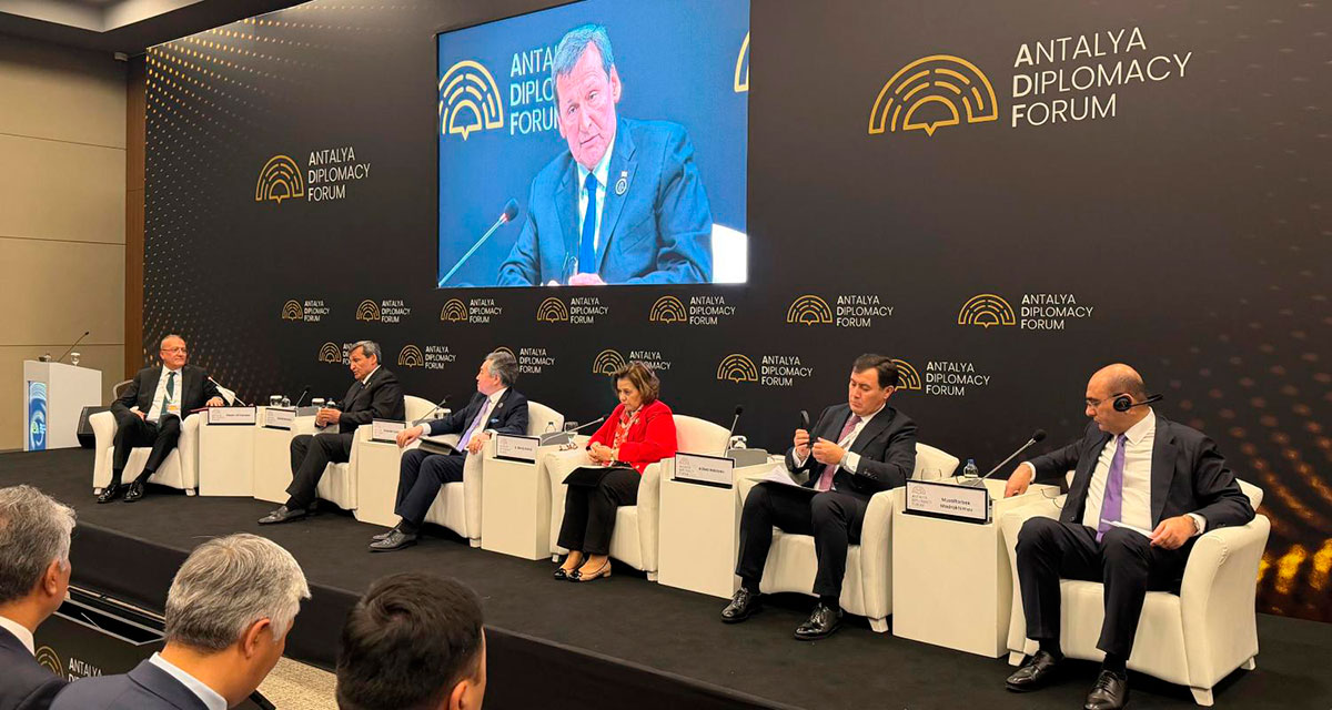 Делегация Туркменистана приняла участие в Пятом Анталийском дипломатическом форуме