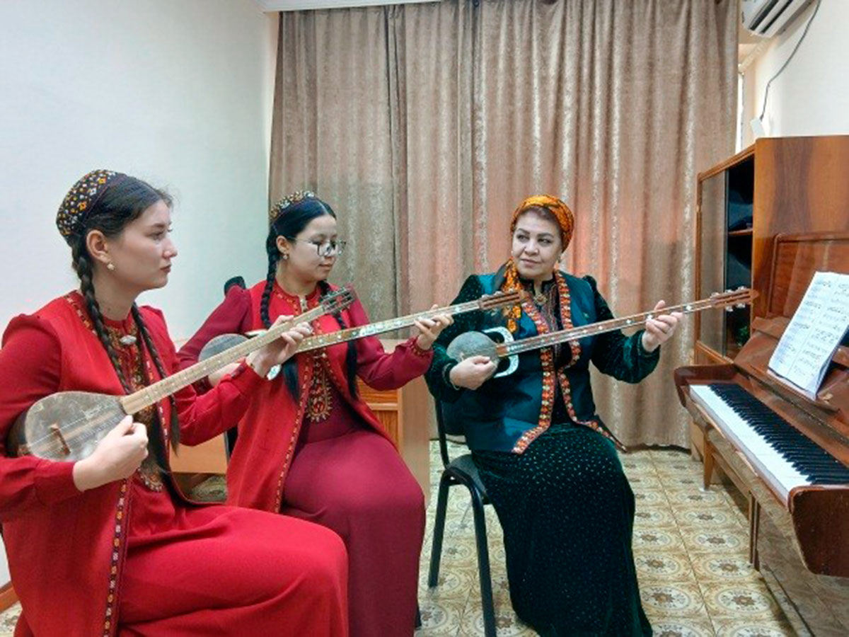 Kalby mähirli mugallym