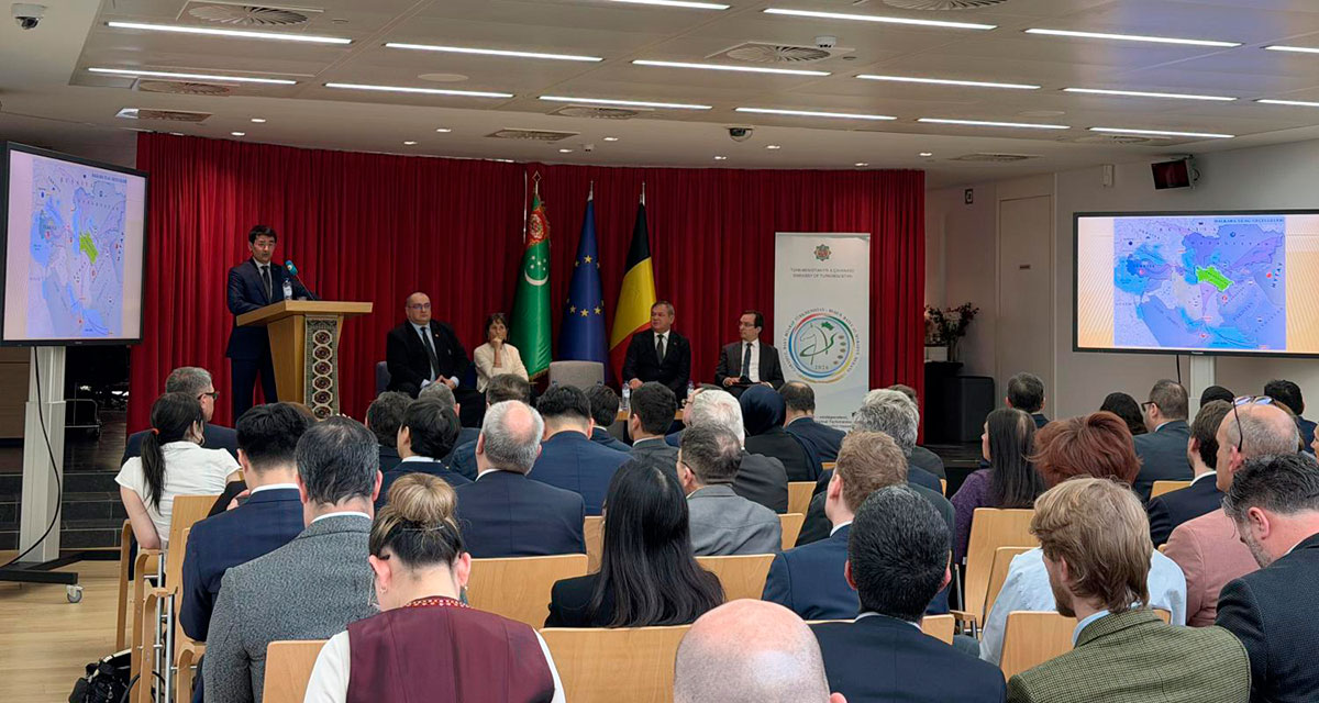 Brýusselde Türkmenistanyň üstaşyr-logistika mümkinçiliklerine we onuň Ýewropa bilen Aziýanyň arasynda arabaglanyşygy pugtalandyrmakdaky ornuna bagyşlanan çäre geçirildi