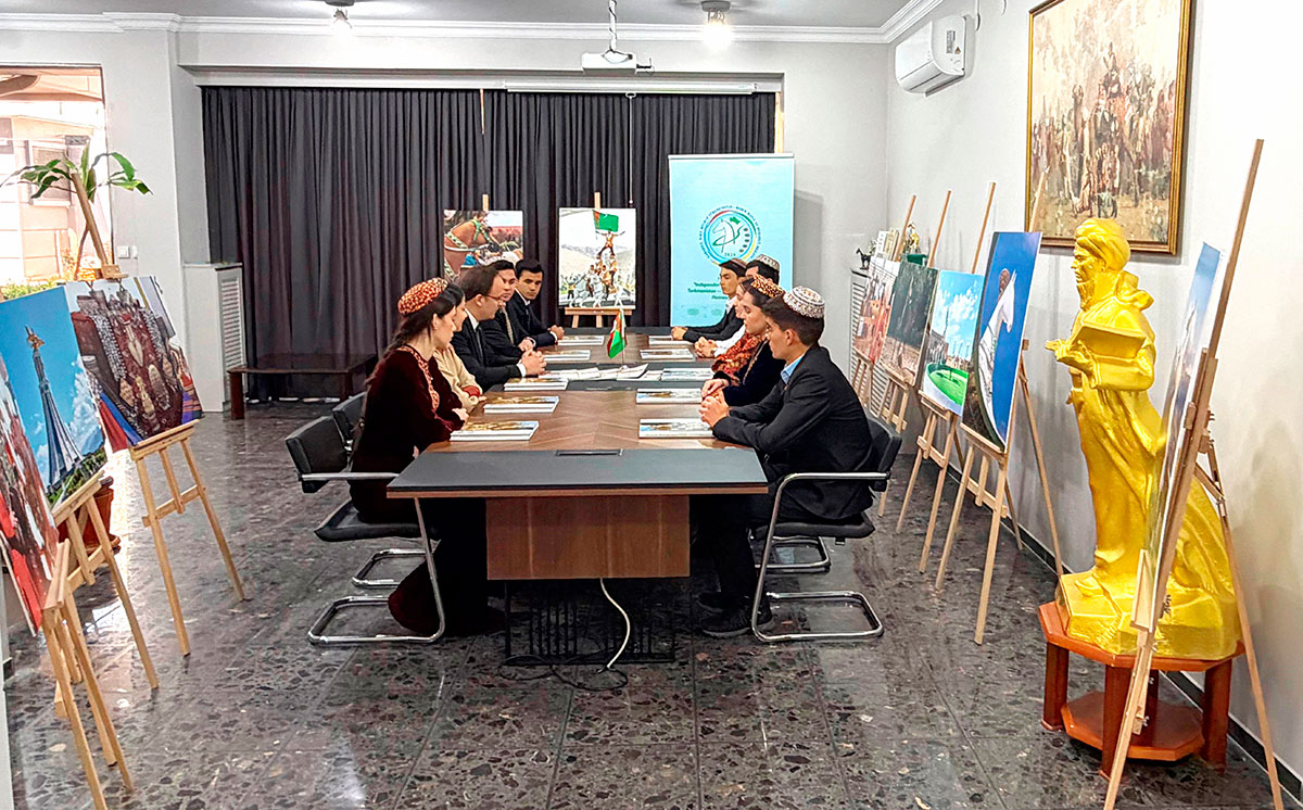 Ankarada Türkmen bedewiniň milli baýramy bellenildi