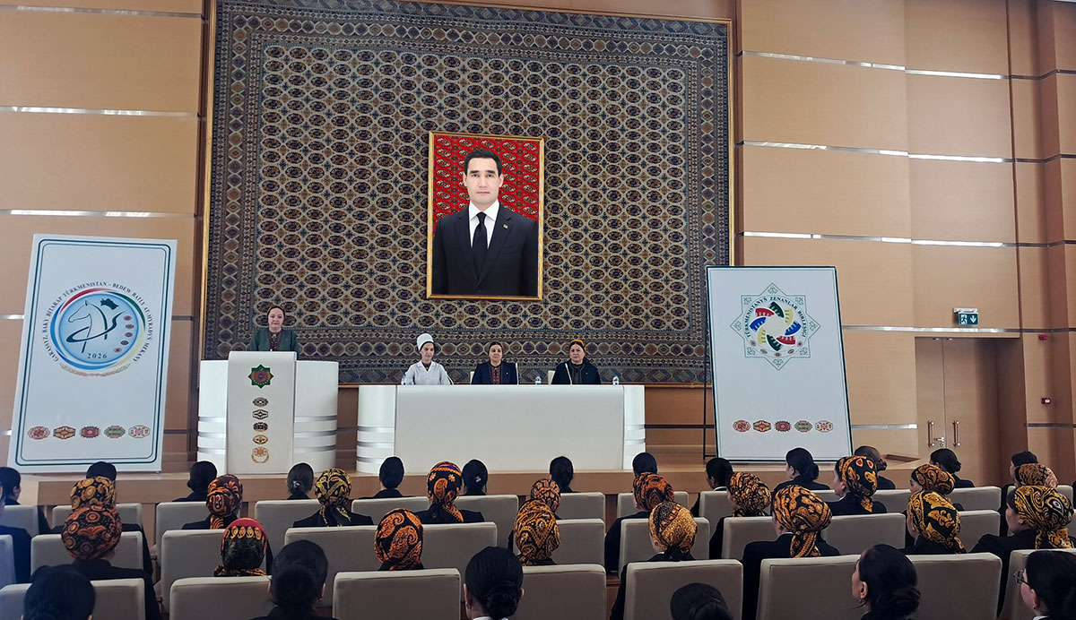 В Балканском велаяте проводятся тематические мероприятия для женщин