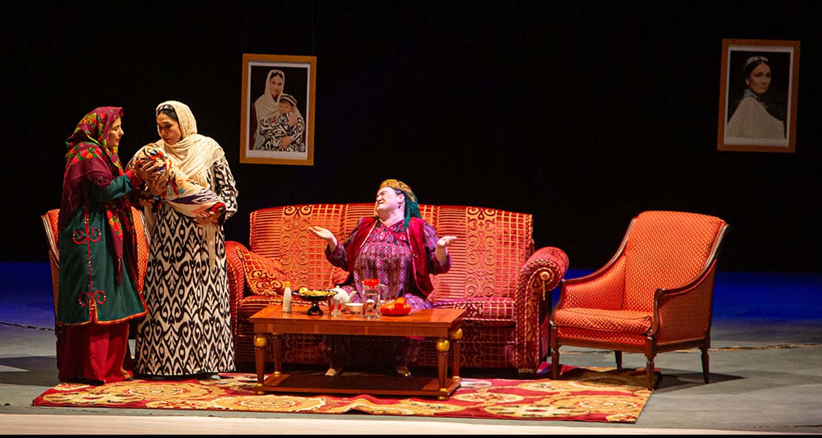 Белый конь вернул матери потерянного сына