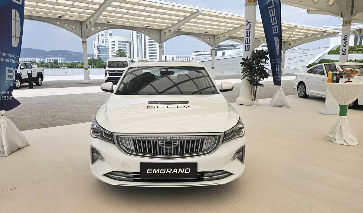 GEELY предлагает комфортабельные автомобили для туркменских семей