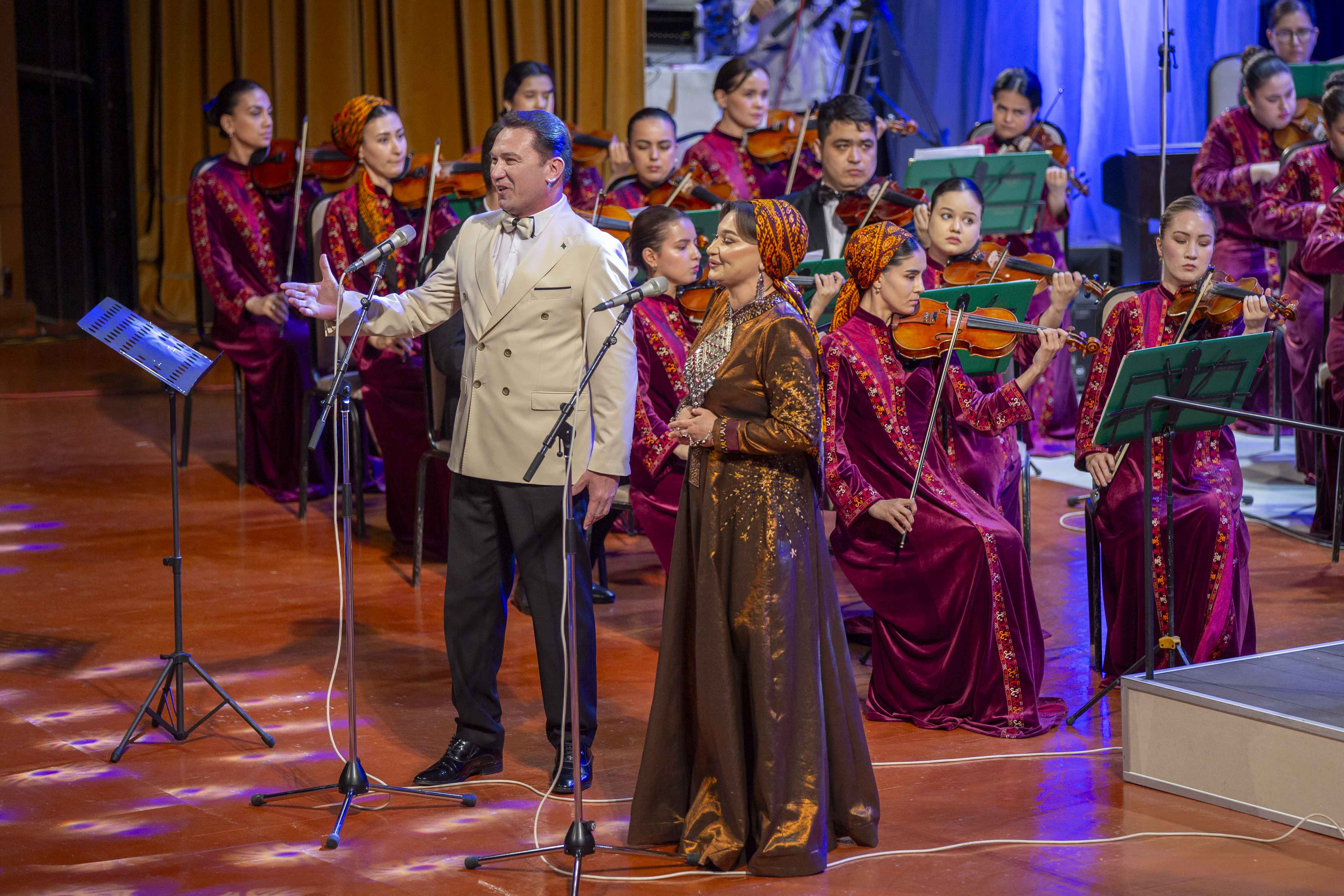Weli Muhadowyň doglan gününiň 110 ýyllygy mynasybetli konsert ýaýbaňlandyryldy