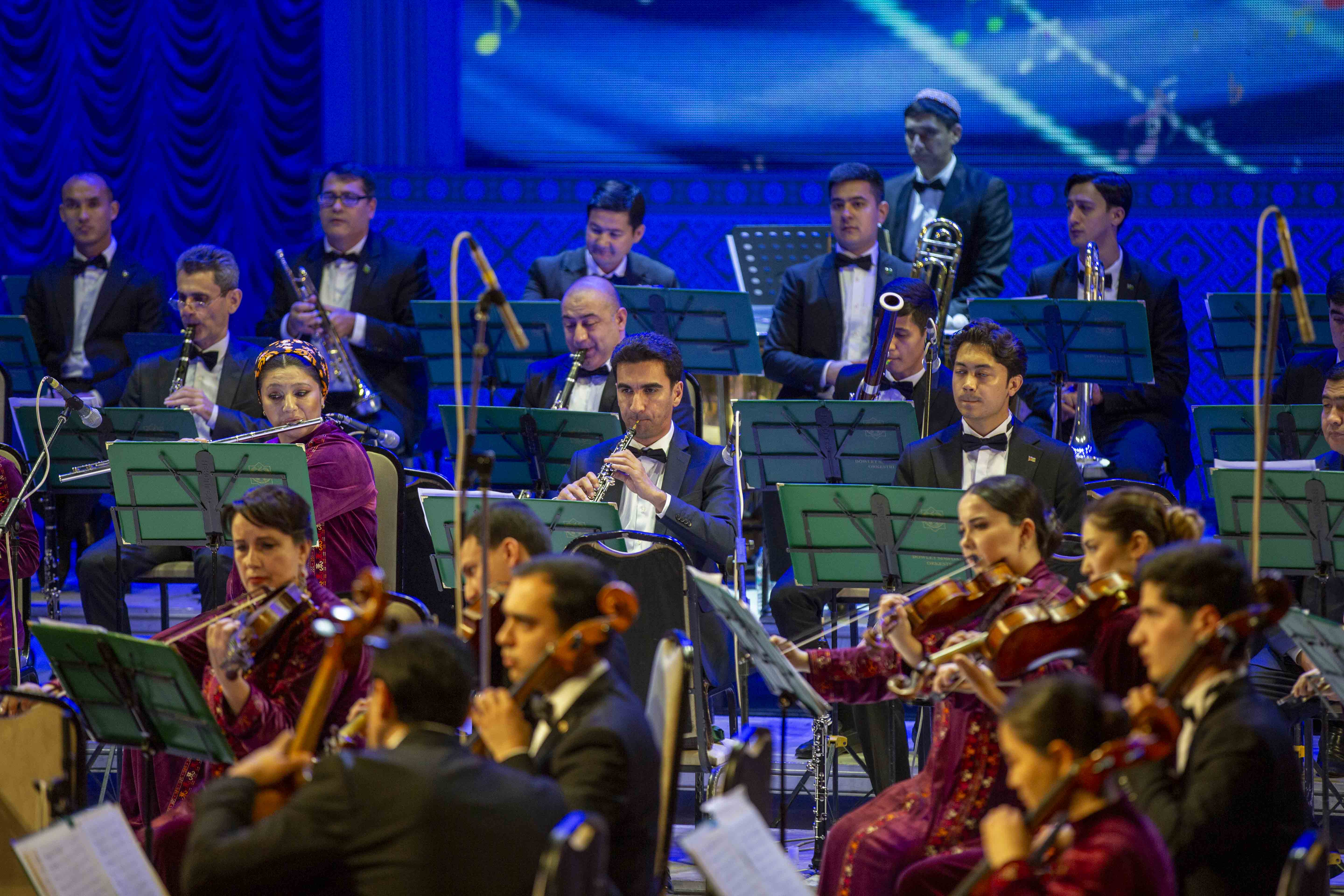 Weli Muhadowyň doglan gününiň 110 ýyllygy mynasybetli konsert ýaýbaňlandyryldy