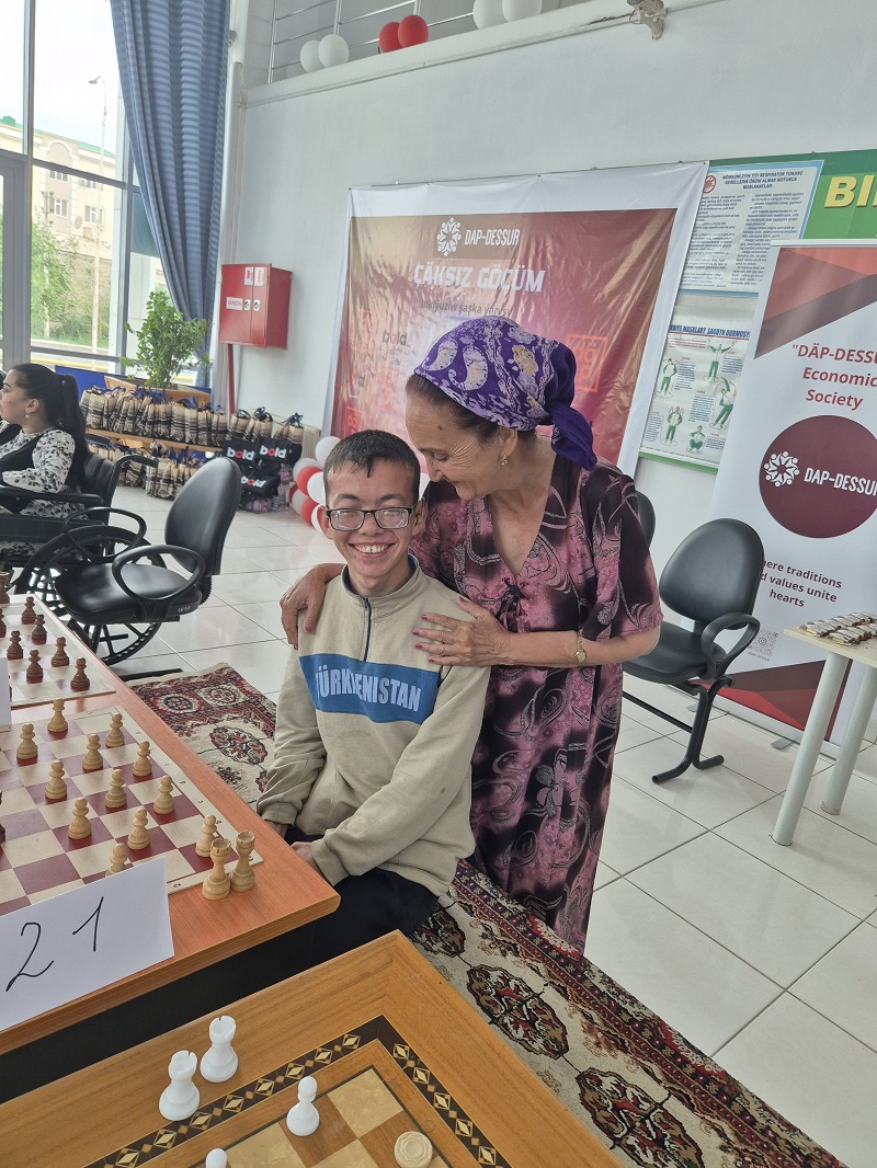 The first inclusive checkers tournament, «Move without borders», took place in Mary