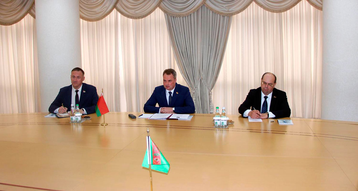 Türkmenistanyň daşary syýasat edarasynyň ýolbaşçysy Belarus Respublikasynyň daşary işler ministriniň orunbasary bilen duşuşdy