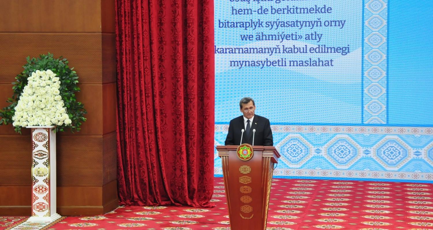 BMG-niň Baş Assambleýasynyň «Halkara parahatçylygy, howpsuzlygy we durnukly ösüş işini goldamakda hem-de berkitmekde bitaraplyk syýasatynyň orny we ähmiýeti» atly Kararnamasyna bagyşlanan maslahat