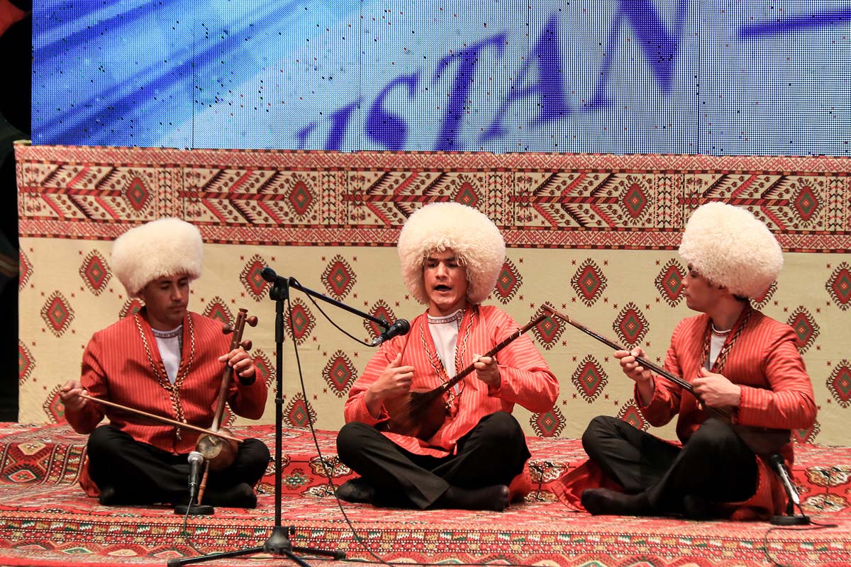 Конкурс «Çalsana, bagşy!» в Балканском велаяте собрал молодых и талантливых исполнителей и музыкантов