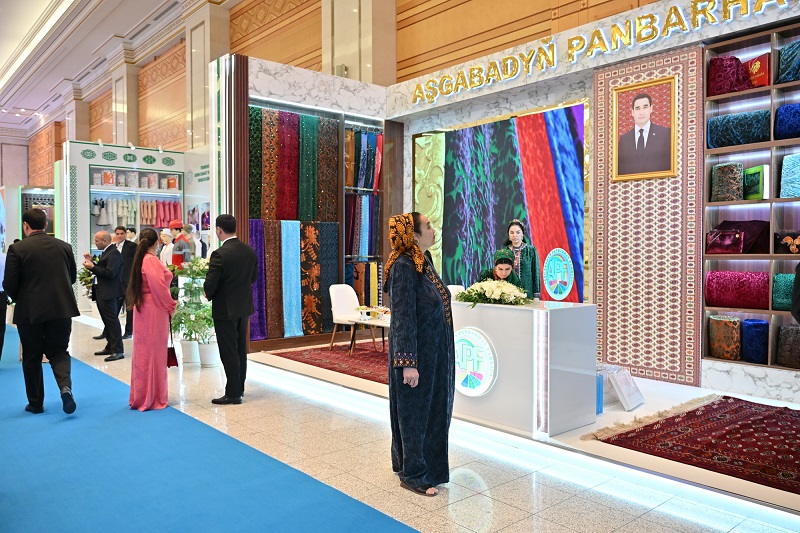 Aşgabatda “Turkmentextile Expo — 2026” atly halkara sergi-ýarmarka öz işine başlady