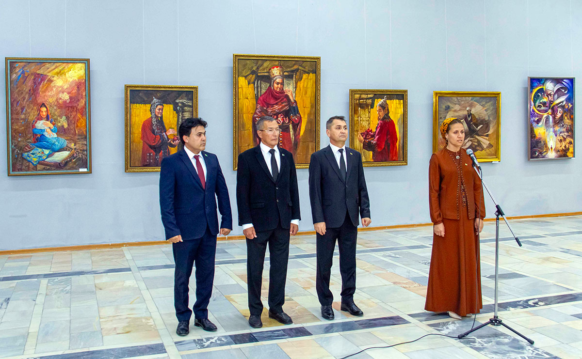 Главный герой живописных полотен – Махтумкули Фраги