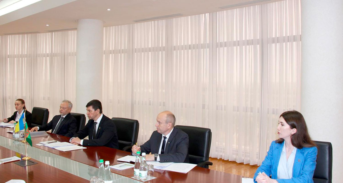 Daşary işler ministrleriň orunbasarlary derejesinde türkmen-ukrain syýasy geňeşmeleri