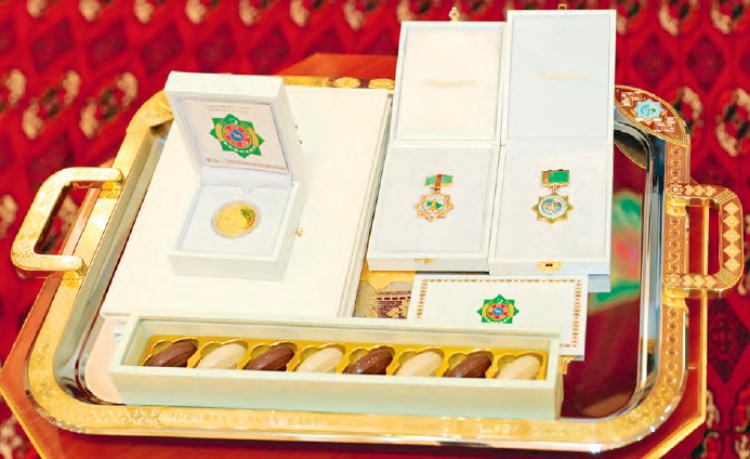 The National Leader of the Turkmen people instructed that work on awarding state awards be organised at a high level