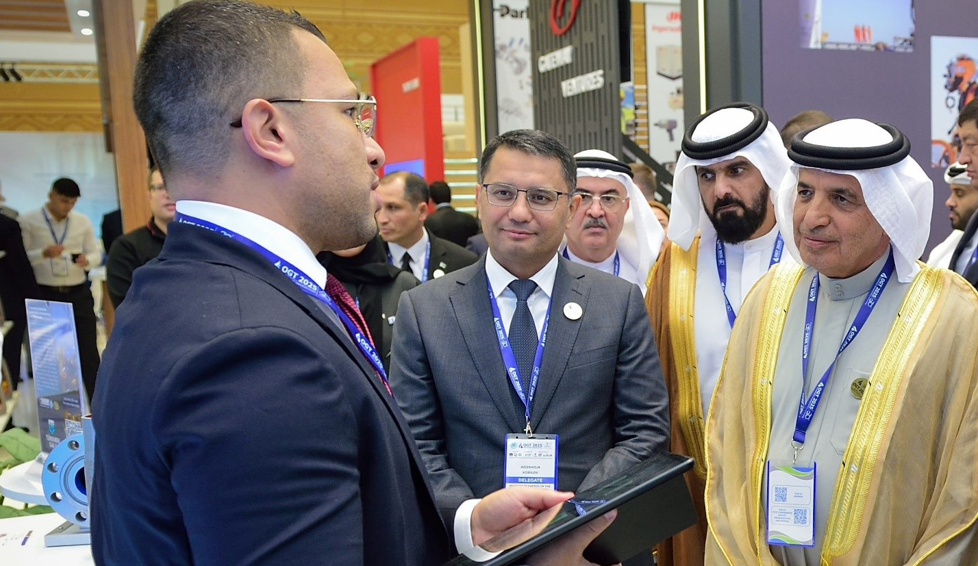 Jon Defterios OGT 2026-da Baş alyp baryjy we Halkara Moderator hökmünde çykyş eder – maslahat taýýarlygy möhüm sepgitlere ýetdi