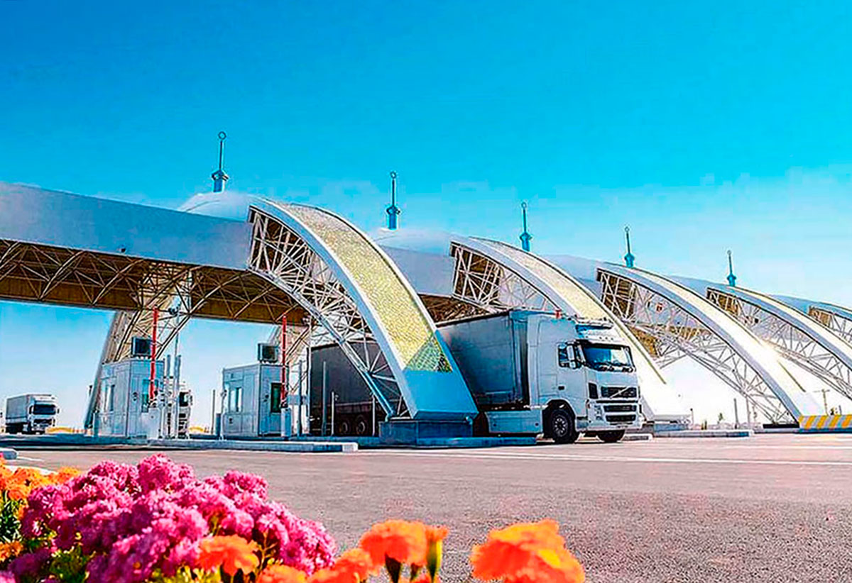 Turkmenistan and the EBRD will continue working on the «North-South» and «East-West» transport corridor projects
