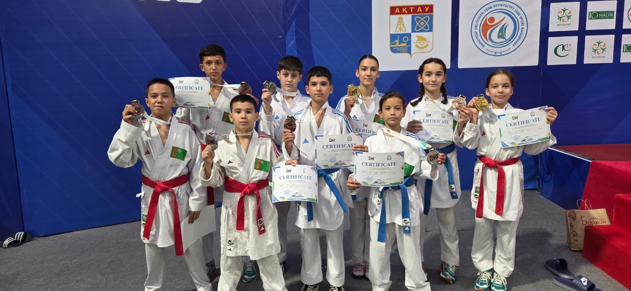 Каратисты Туркменистана завоевали ещё 9 медалей на чемпионате Центральной Азии в Актау