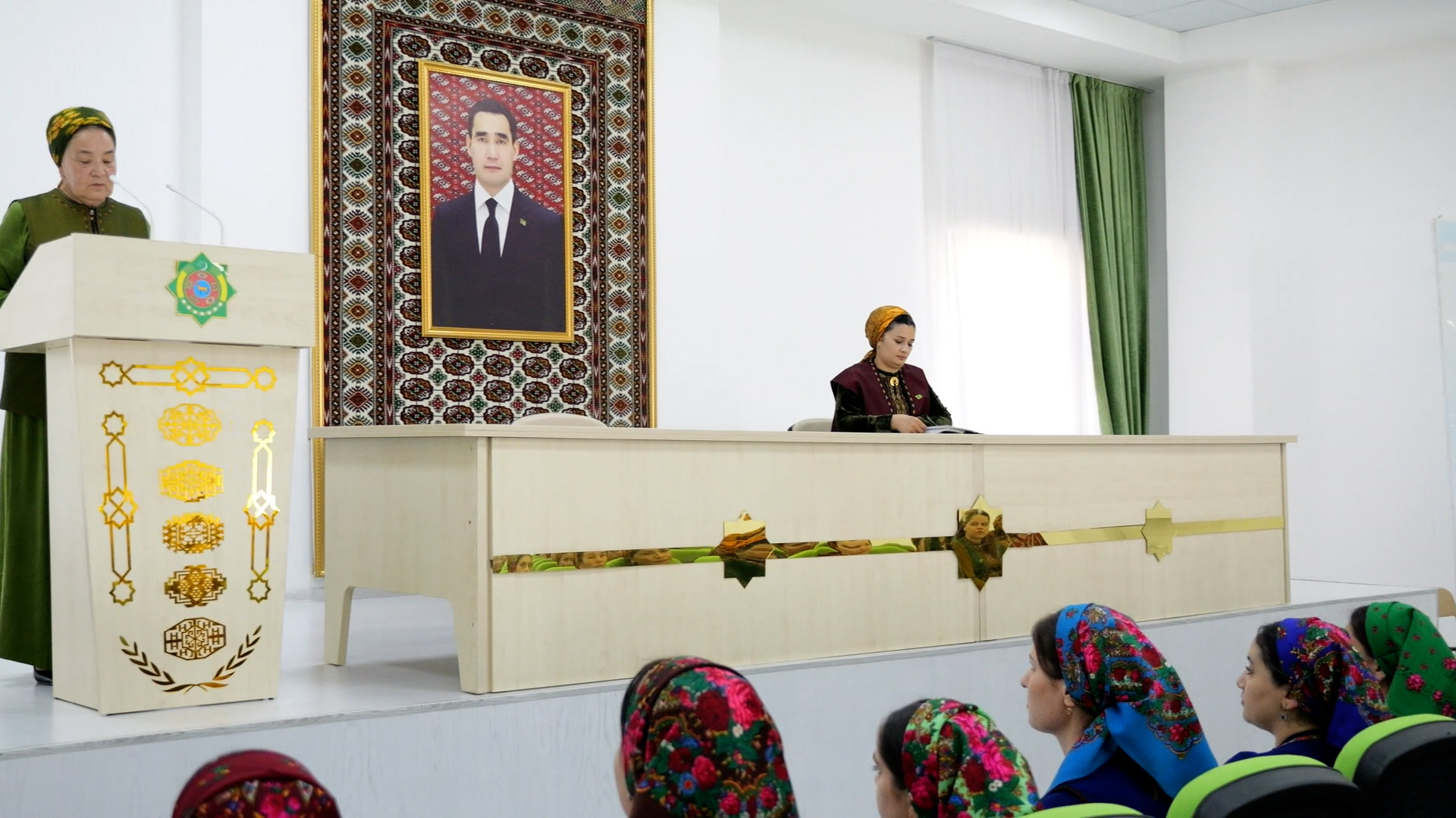 Halk Maslahaty – demokratiýanyň milli nusgasy