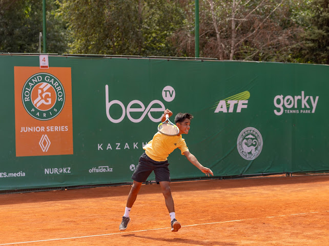 14-летний Али Гельдыев вошёл в топ-6 отборочного турнира Roland Garros Junior Series!
