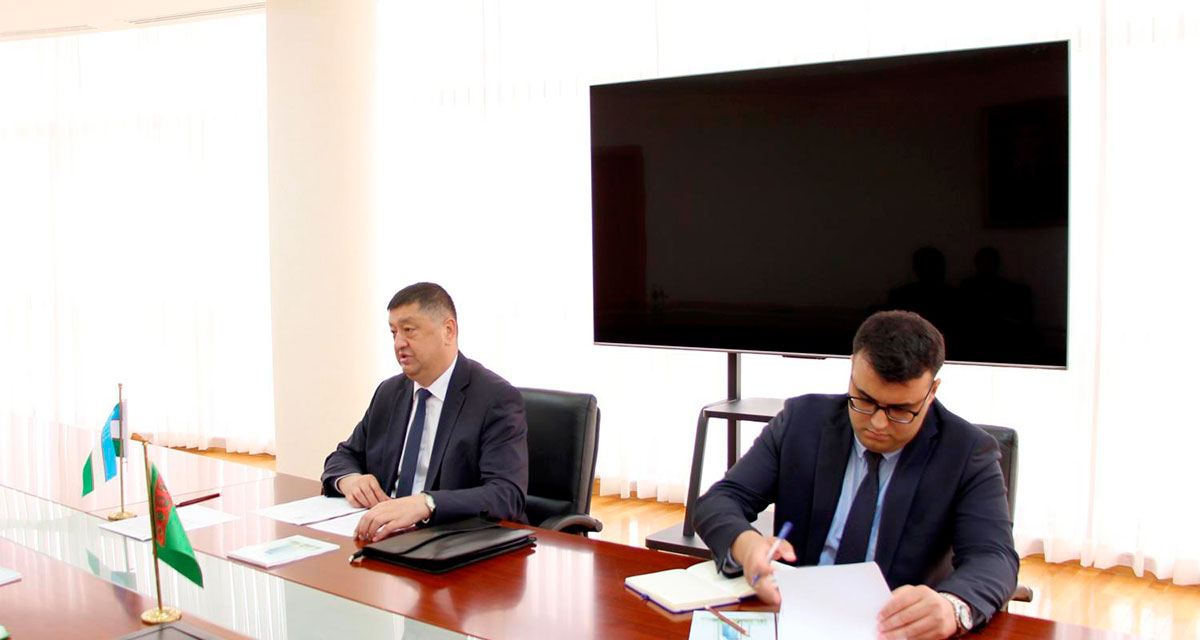 В МИД Туркменистана прошла встреча с Послом Республики Узбекистан