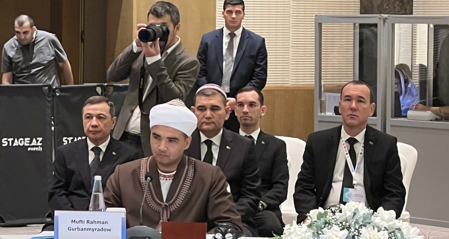 Türkmenistanyň wekiliýeti Bakuda geçirilen TDG-niň agza döwletleriniň musulman dini müdiriýetleriniň ýolbaşçylarynyň Geňeşiniň VII mejlisine gatnaşdy