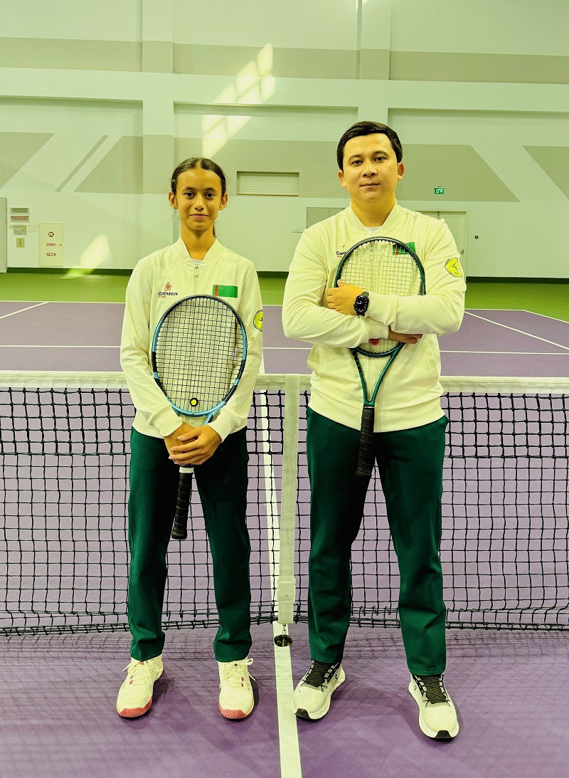 Türkmenistanly tennisçi ABŞ-da we Awstraliýada geçiriljek ýaryşlara gatnaşmak üçin bäsleşer