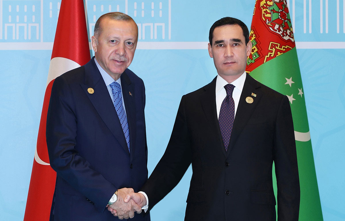 Türkmenistanyň Prezidenti bilen Türkiýe Respublikasynyň Prezidentiniň arasynda duşuşyk geçirildi