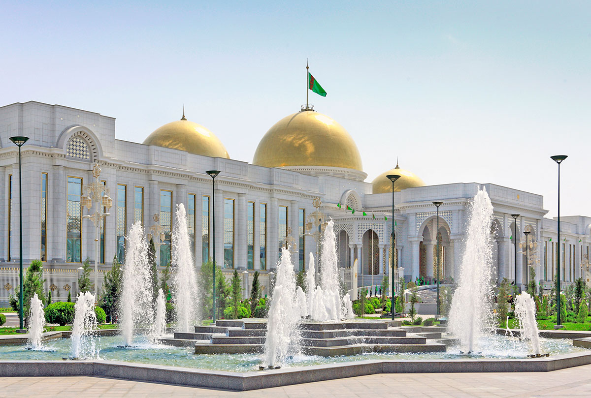 Глава государства принял участие в торжествах по случаю 31-й годовщины независимости Туркменистана