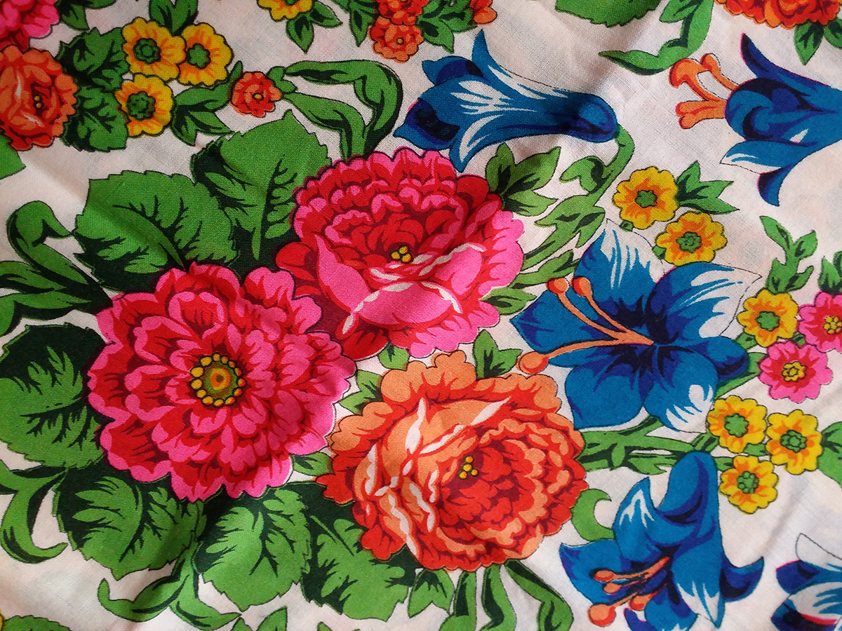 Вечное счастье на плечах женщины