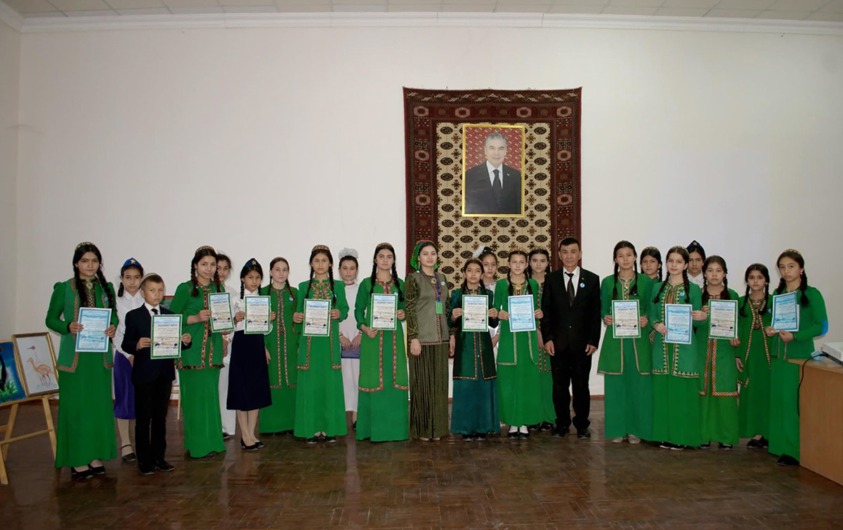 День журавля – экологический праздник в школе