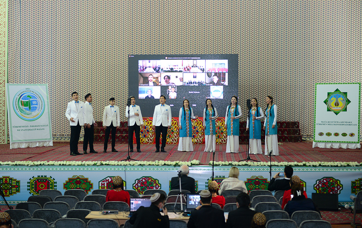 А капелла – многоголосое пение от души и для души