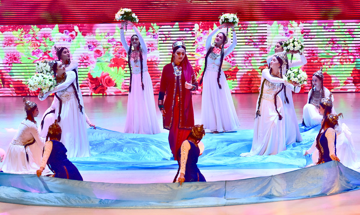 Праздничный концерт: признания в любви на языке искусства