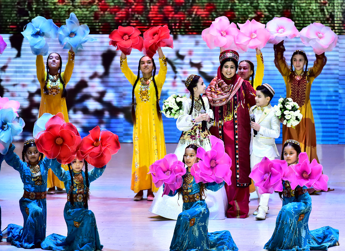 Праздничный концерт: признания в любви на языке искусства