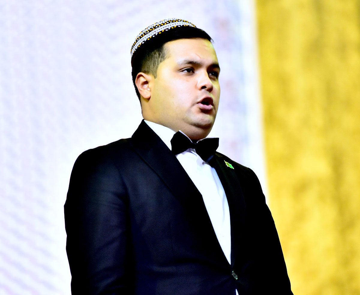 Sungat dilinde söhbet:  türkmen we azerbaýjan aýdymçy-sazandalarynyň onlaýn-konserti