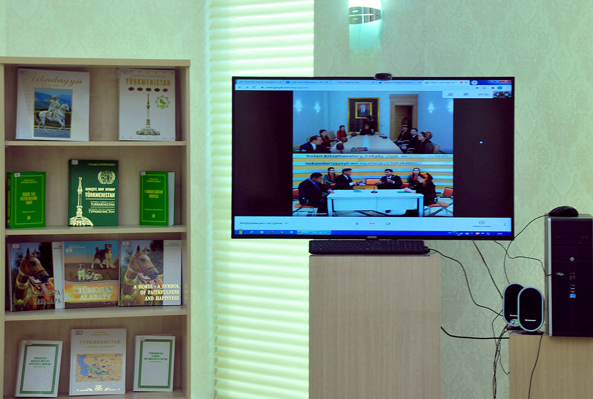 Традиции бахши: совместный онлайн-урок учащихся музыкальных школ Дашогуза и Мары