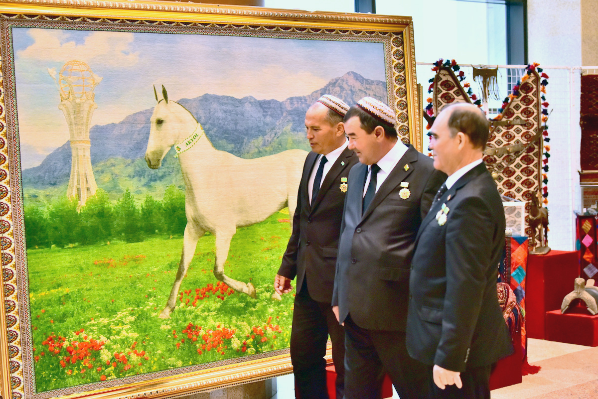 Прошло чествование Нурали Рахимова и состоялась премьера песни на стихи главы государства