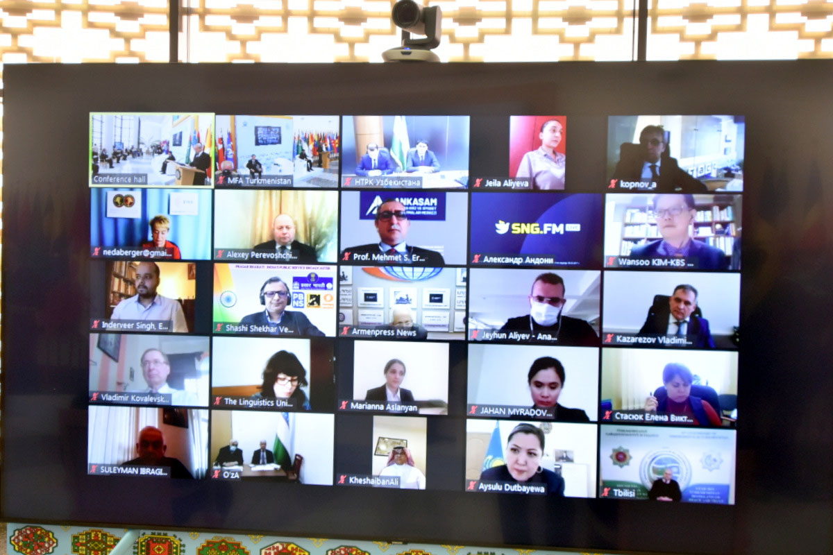 Медиа-интеграция и точки роста партнёрства: пресс-конференция с участием  зарубежных СМИ